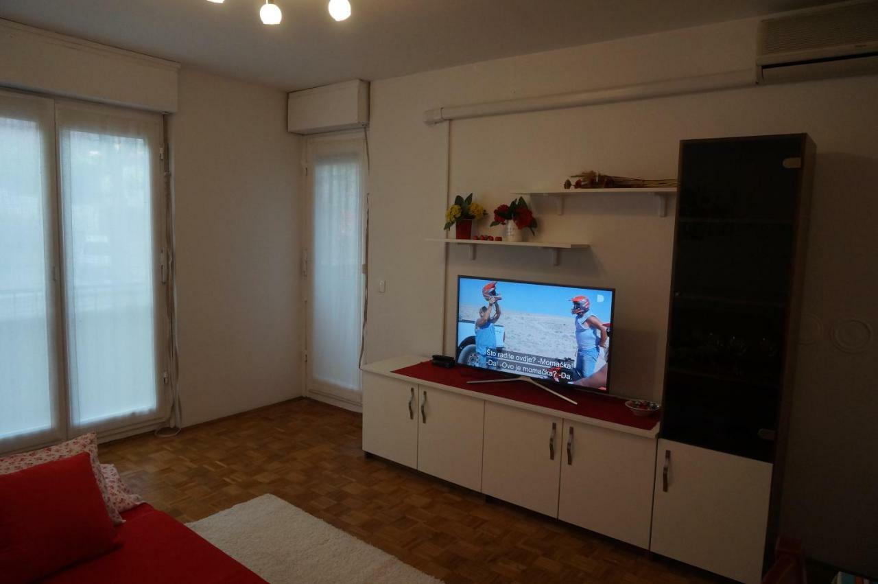 Apartment Jadranka Pula Exterior photo